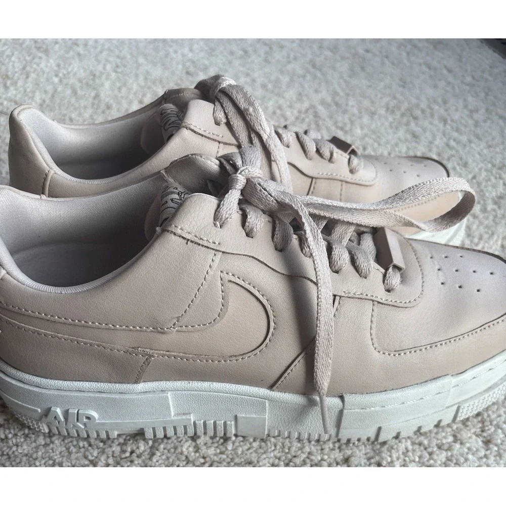 Nike Air Force 1 Pixel Beige White Low Top Leather Women's Sneakers Lace Up 8.5